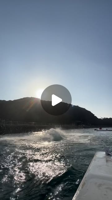 少しづつ暖かくなってきましたね✨今回はティダあずきコンビの2頭ジャンプです。実はこのコンビでのジャンプが1番高いのです‼️🤩