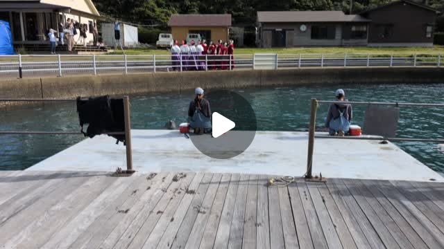 今日はフリマイベントにご来場いただきありがとうございました！風も少なく過ごしやすい天気でしたね☀今日の4頭のジャンプをお届けします！ぜひまたイルカたちに会いに来てください🐬
